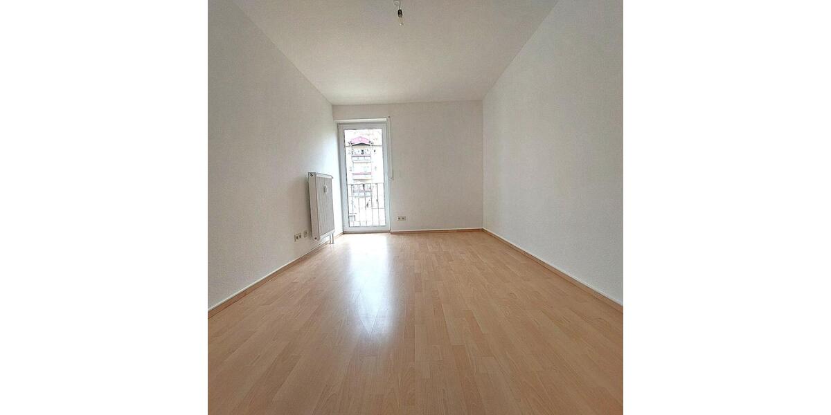 3 Zi. Whg., Zentrums- und Uninähe, kleine und ruhige Wohnanlage, Bad mit Fenster, Stellplatz 3 zimmer