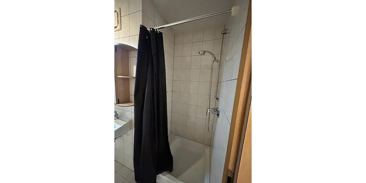 Dachgeschoßwohnung Eschwege - 1 Zimmer, 34 m&sup2;, 340&euro; | Angebot:26265664