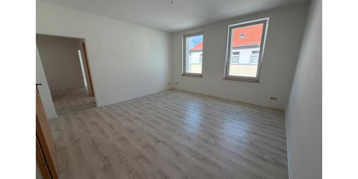 Etagenwohnung Dessau-Roßlau Brambach - 4 Zimmer, 85 m&sup2;, 638&euro; | Angebot:26021677