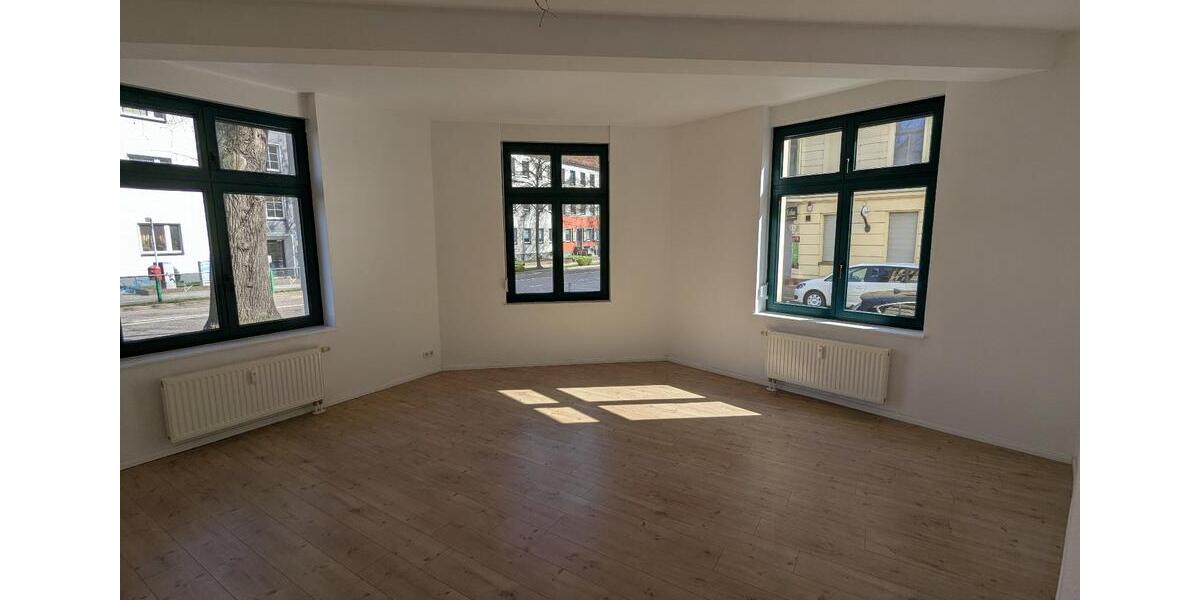 Erdgeschoßwohnung Magdeburg Nordwest - 2 Zimmer, 65 m&sup2;, 550&euro; | Angebot:26689257