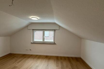 Wohnung Göppingen Bruckwasen - 2 Zimmer, 55 m&sup2;, 700&euro; | Angebot:25225444