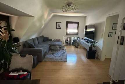 Wohnung Nürnberg Falkenheim - 3 Zimmer, 91 m&sup2;, 1.150&euro; | Angebot:27054169