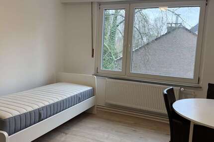 Wohnung zum Mieten in Düsseldorf 440 € 19 m² 1 zimmer