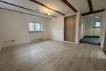 Etagenwohnung Niederwerrn - 2 Zimmer, 45 m&sup2;, 550&euro; | Angebot:25600969
