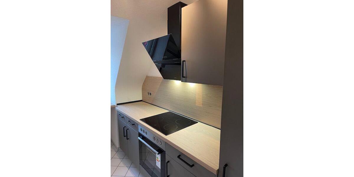 Dachgeschoßwohnung Kassel Vorderer Westen - 2 Zimmer, 49 m&sup2;, 649&euro; | Angebot:24750607