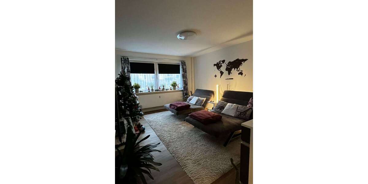 Wohnung zum Mieten in Glückstadt 930 € 92.2 m² 4.5 zimmer