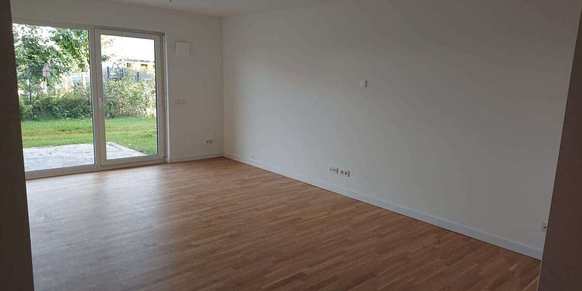 Wohnung zum Mieten in Bestensee 1.470 € 104.51 m² 4 zimmer