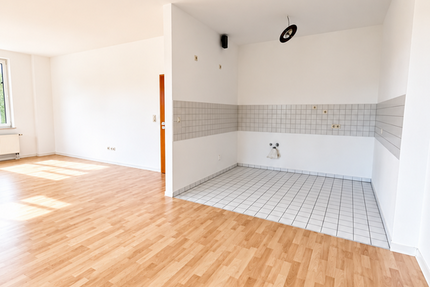 Wohnung Limbach-Oberfrohna Oberfrohna - 3 Zimmer, 84 m&sup2;, 546&euro; | Angebot:27661727