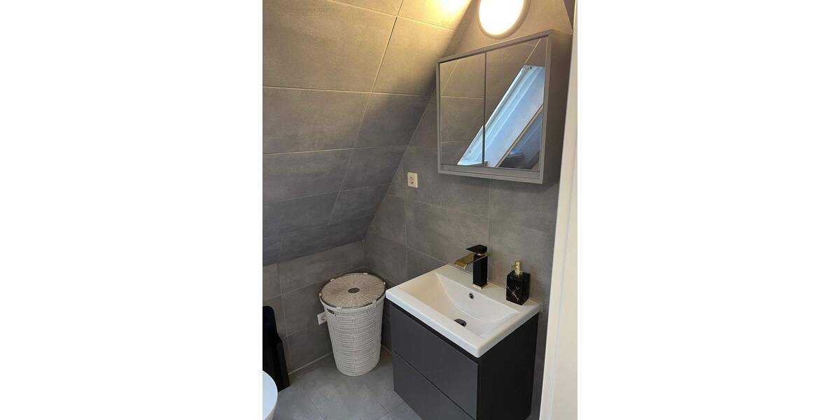 Etagenwohnung Stuttgart Degerloch - 2 Zimmer, 50 m&sup2;, 1.000&euro; | Angebot:24844741