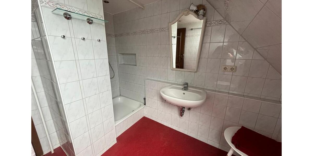 Dachgeschoßwohnung Tangstedt - 3 Zimmer, 60 m&sup2;, 1.000&euro; | Angebot:26609938