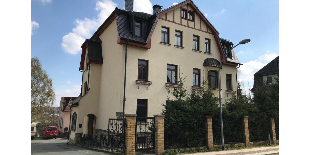 Werdau-West, Villa mit Stil, wenn es etwas ganz Besonderes sein soll, Doppelgarage 4 zimmer