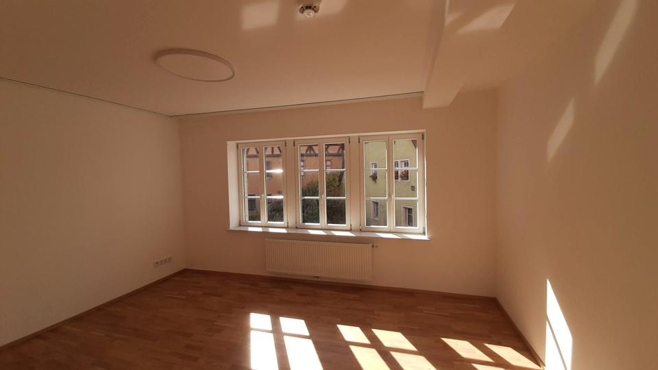 Etagenwohnung Rothenburg ob der Tauber - 3.5 Zimmer, 100 m&sup2;, 1.200&euro; | Angebot:26670239