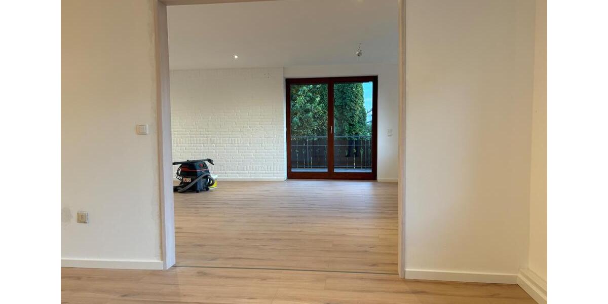 Etagenwohnung Syke - 2 Zimmer, 100 m&sup2;, 990&euro; | Angebot:26412717