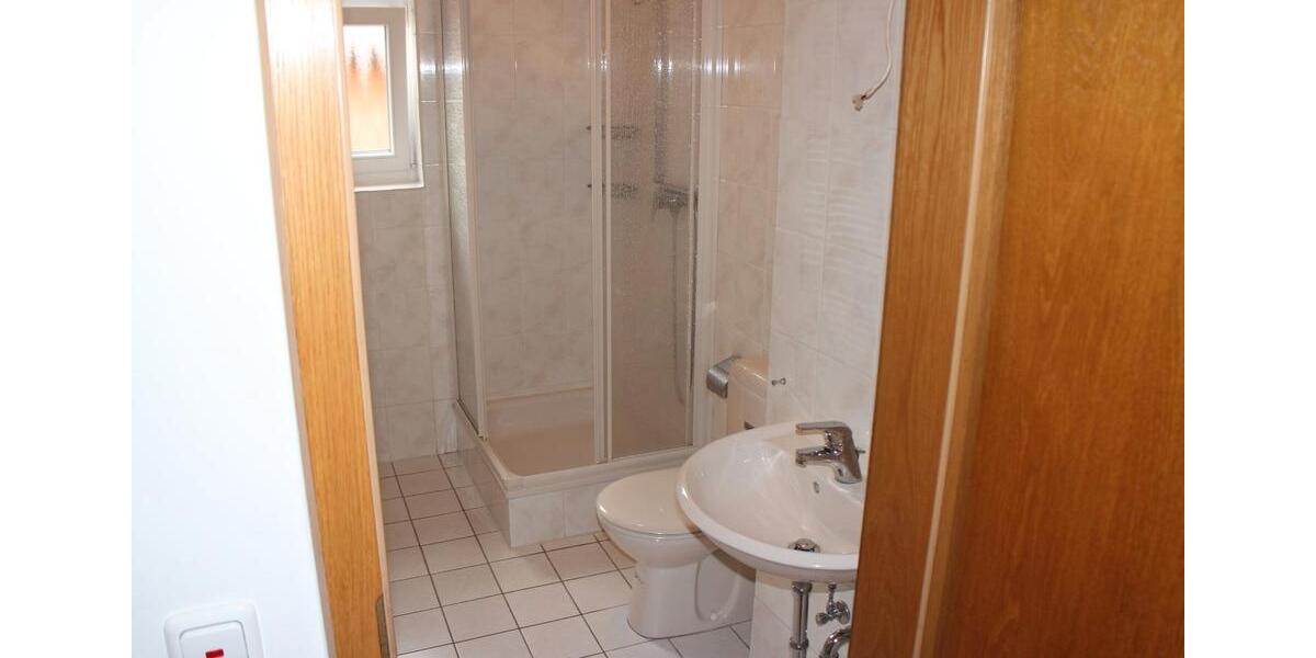 Einfamilienhaus Hambühren - 5 Zimmer, 100 m&sup2;, 1.200&euro; | Angebot:26607172