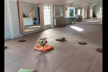 Trainingsraum im Herzen Ettlingens 2 zimmer