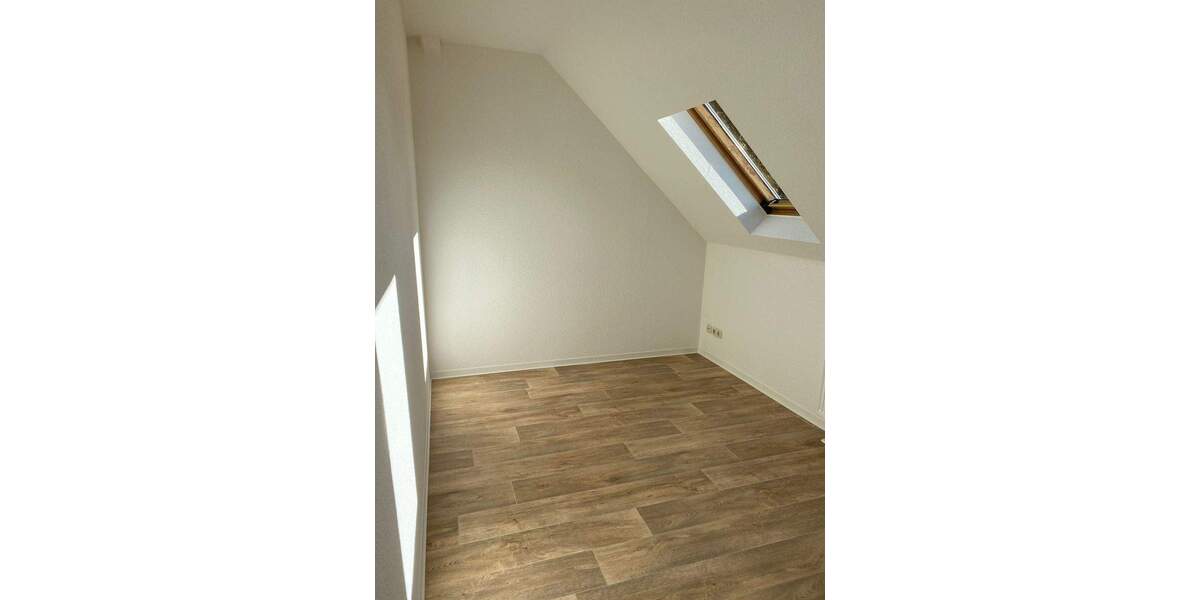 Etagenwohnung Wolmirstedt - 3 Zimmer, 77 m&sup2;, 500&euro; | Angebot:25732628