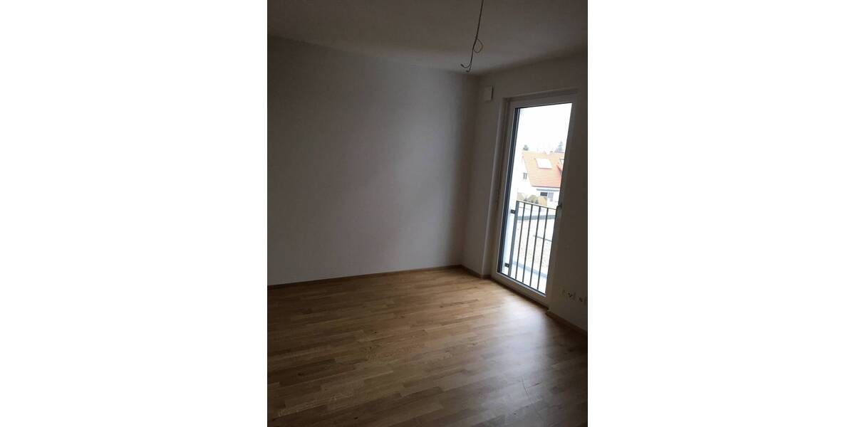 Etagenwohnung Fürth Stadeln - 4 Zimmer, 123 m&sup2;, 1.720&euro; | Angebot:25928300