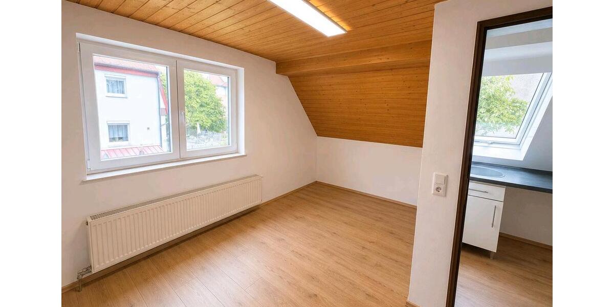 Dachgeschoßwohnung Würzburg Dürrbachau - 1 Zimmer, 25 m&sup2;, 600&euro; | Angebot:26689143