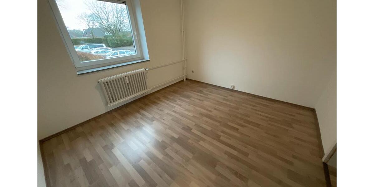 Etagenwohnung Brunsbüttel - 3 Zimmer, 77 m&sup2;, 529&euro; | Angebot:25149866
