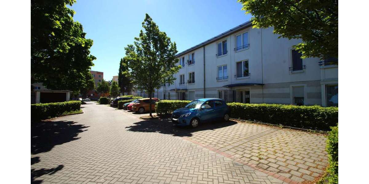 ++ Frisch Sanierte 2-Raumwohnung im blauen Wunder++ 2 zimmer