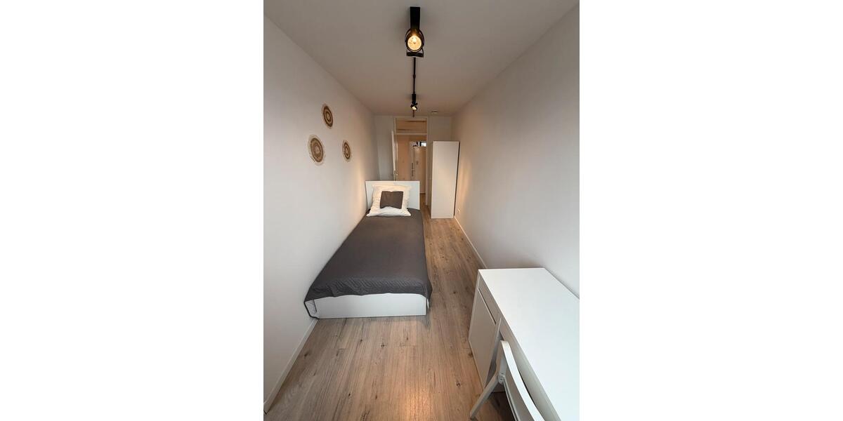 Etagenwohnung Nürnberg Sankt Leonhard - 4 Zimmer, 60 m&sup2;, 430&euro; | Angebot:25215770