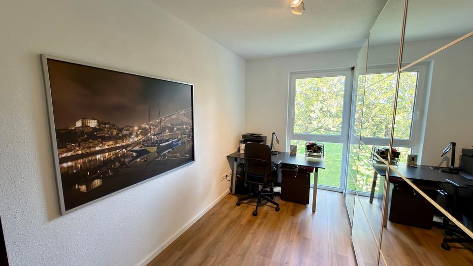 Etagenwohnung Niedenstein - 3 Zimmer, 95 m&sup2;, 900&euro; | Angebot:26495881