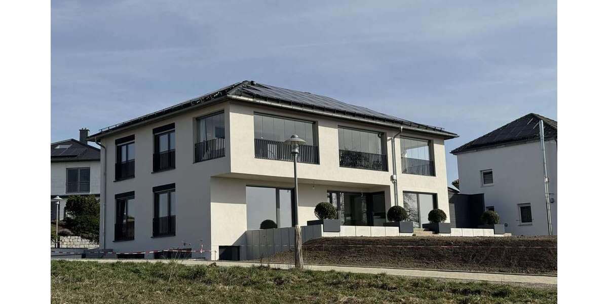 Etagenwohnung Aulendorf - 3.5 Zimmer, 150 m&sup2;, 1.800&euro; | Angebot:25905007