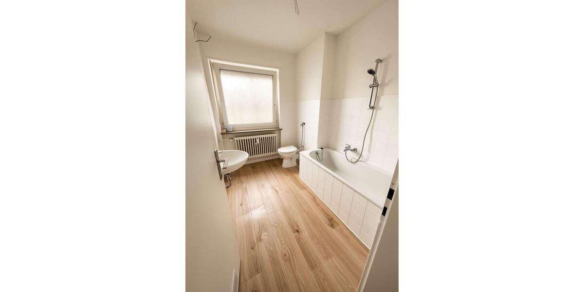 Etagenwohnung Kaiserslautern - 3 Zimmer, 79 m&sup2;, 800&euro; | Angebot:26623978