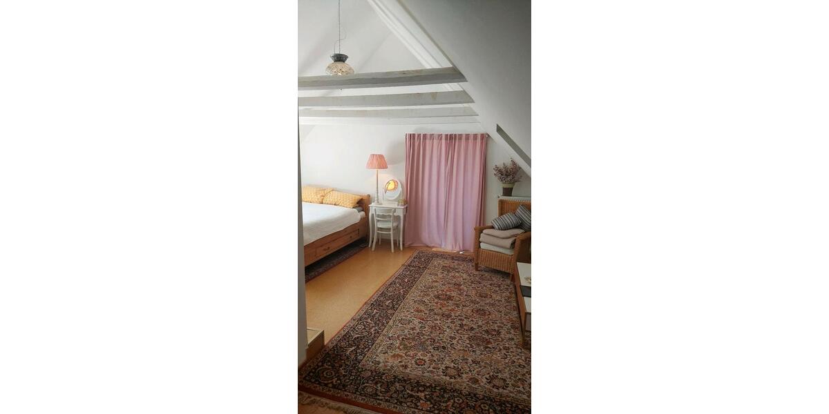 Dachgeschoßwohnung Dortmund Aplerbeck - 1 Zimmer, 70 m&sup2;, 1.250&euro; | Angebot:26426324