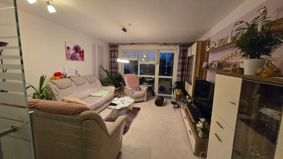 Hochparterre Neukloster - 3 Zimmer, 72 m&sup2;, 719&euro; | Angebot:23788110