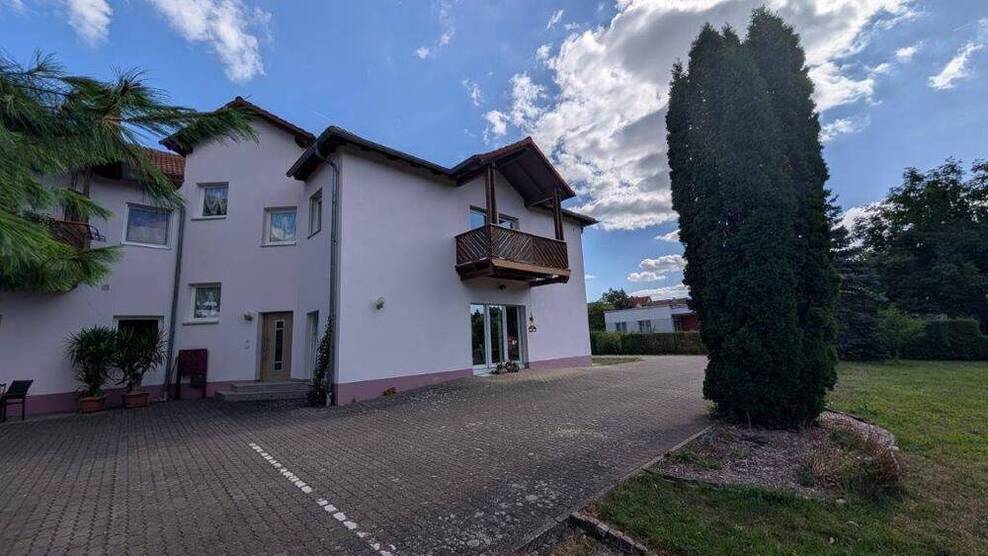 2-Raum-Wohnung mit Balkon und Blick ins Grüne - ruhig wohnen in Eishausen