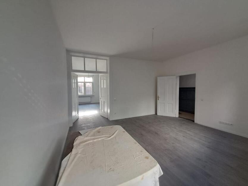 Erstbezug nach Sanierung: 2,5-Zimmer-Wohnung in Düren zimmer