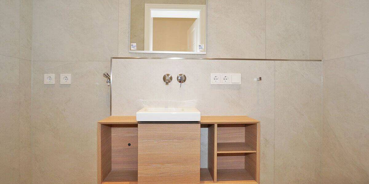 Etagenwohnung Dresden Striesen-Ost - 4 Zimmer, 103 m&sup2;, 1.995&euro; | Angebot:26684462