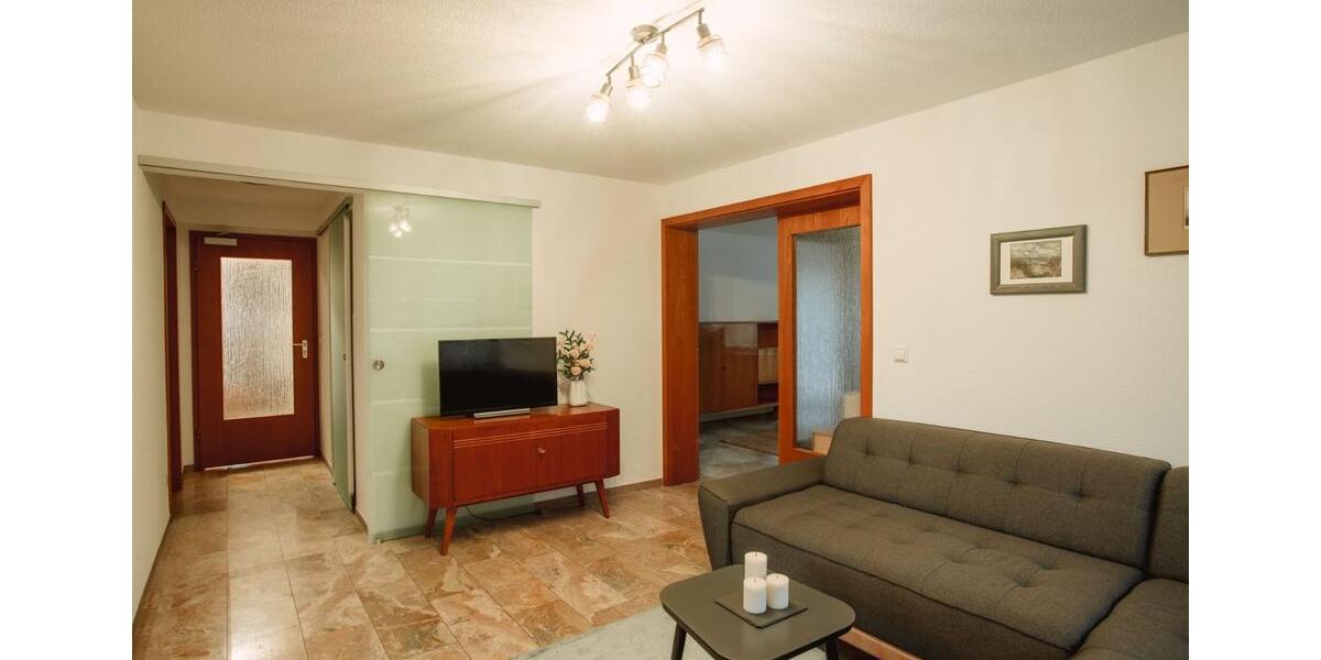 Erdgeschoßwohnung Bretzfeld - 3 Zimmer, 80 m&sup2;, 130&euro; | Angebot:25783423