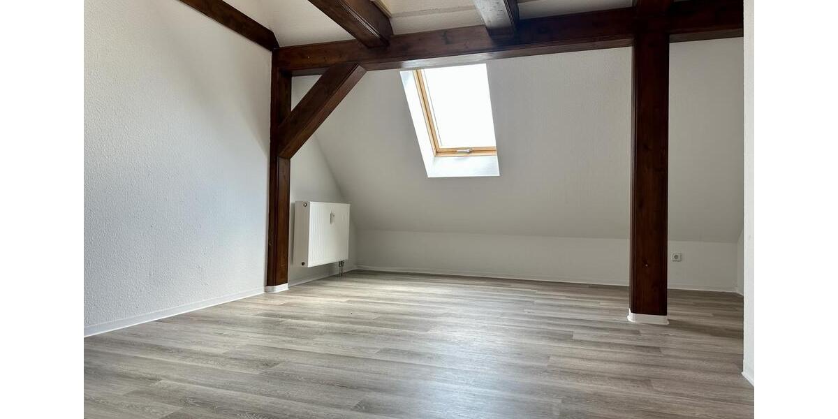 Dachgeschoßwohnung Bad Schmiedeberg - 4 Zimmer, 125 m&sup2;, 690&euro; | Angebot:25714357