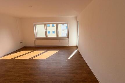 Wohnung Extertal - 3 Zimmer, 75 m&sup2;, 470&euro; | Angebot:27543944