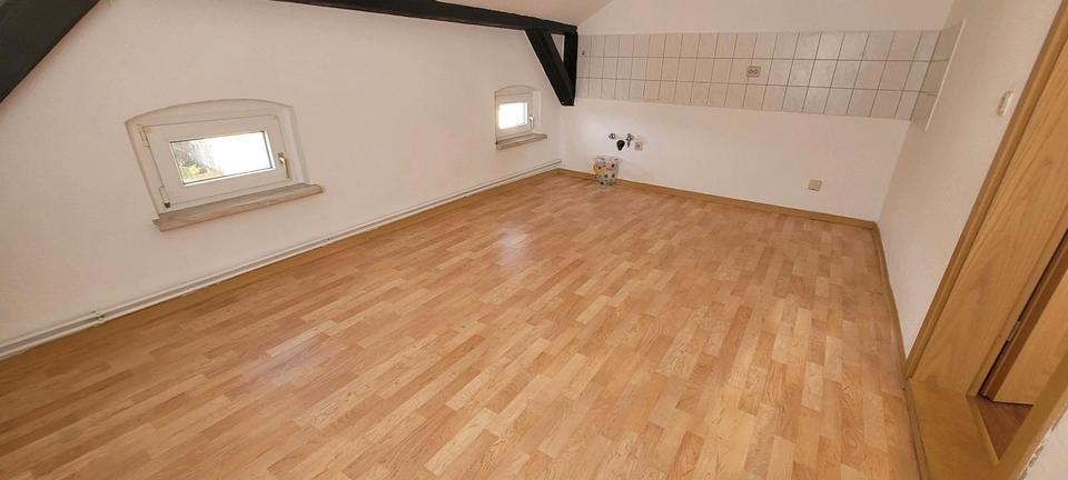 Dachgeschoßwohnung Schönebeck (Elbe) - 2 Zimmer, 57 m&sup2;, 340&euro; | Angebot:24427792