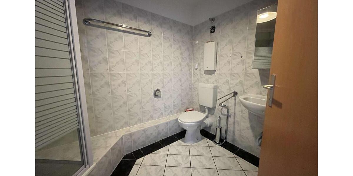 Etagenwohnung Halberstadt - 1 Zimmer, 42 m&sup2;, 239&euro; | Angebot:25903043