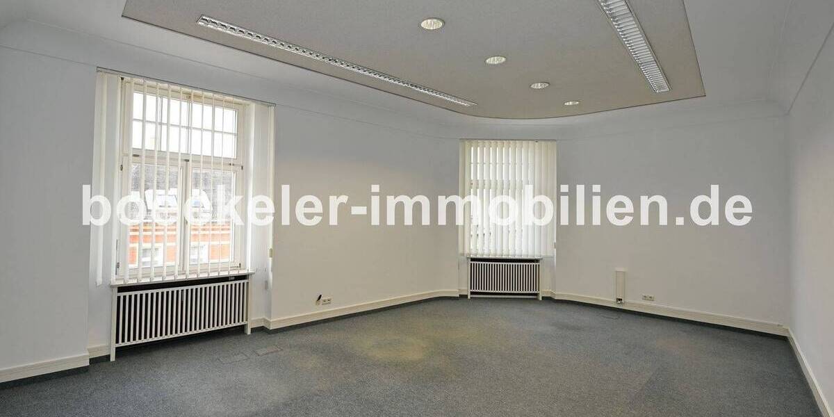 Gewerbeobjekt Weißenfels Markwerben - 8 Zimmer, 325 m&sup2;, 1.950&euro; | Angebot:26230404