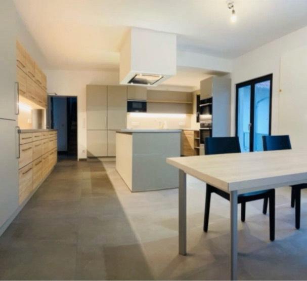 Wohnen auf Zeit Darmstadt - 1 Zimmer, 23 m&sup2;, 350&euro; | Angebot:26383627