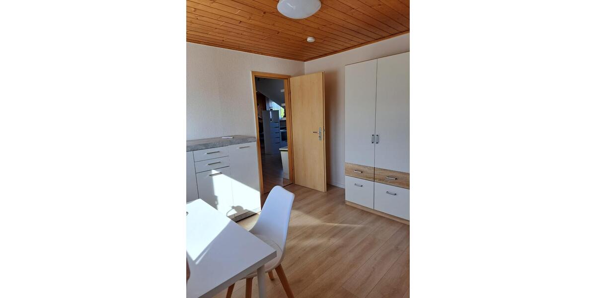 Wohnen auf Zeit Offenburg Elgersweier - 15 Zimmer, 50 m&sup2;, 480&euro; | Angebot:26527615
