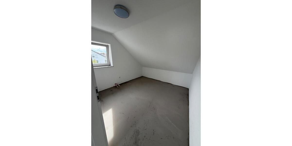 Dachgeschoßwohnung Memmingen - 1 Zimmer, 55 m&sup2;, 700&euro; | Angebot:26329481