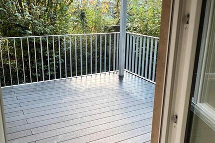 Schöne 2 Zimmer Wohnung mit Personenaufzug und Balkon in Grünheide nahe FLUGHAFEN (BER) und TESLA 2 zimmer