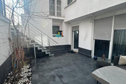 Wohnung Ludwigshafen am Rhein Ludwigshafen-Oggersheim - 2.5 Zimmer, 75 m&sup2;, 1.000&euro; | Angebot:25179333