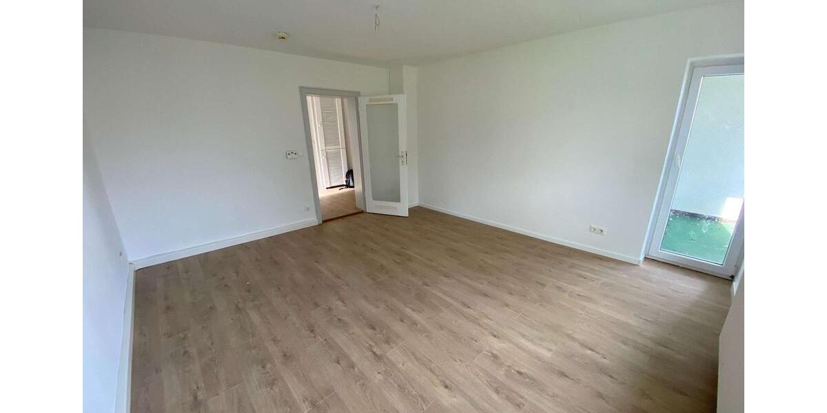 Etagenwohnung Neustadt bei Coburg - 3 Zimmer, 65 m&sup2;, 490&euro; | Angebot:26246924