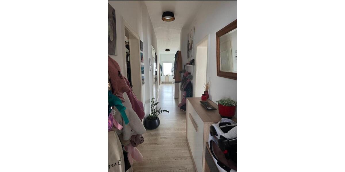 Etagenwohnung Holzminden - 3 Zimmer, 102 m&sup2;, 700&euro; | Angebot:26553733