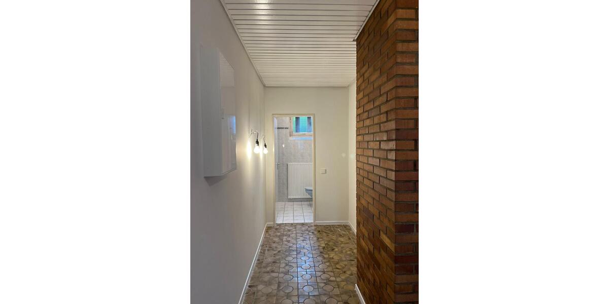 Erdgeschoßwohnung Hamburg Wandsbek - 4 Zimmer, 121 m&sup2;, 2.175&euro; | Angebot:26678163