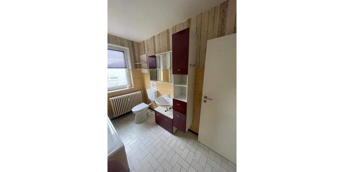 Etagenwohnung Amberg - 3 Zimmer, 72 m&sup2;, 700&euro; | Angebot:26600564
