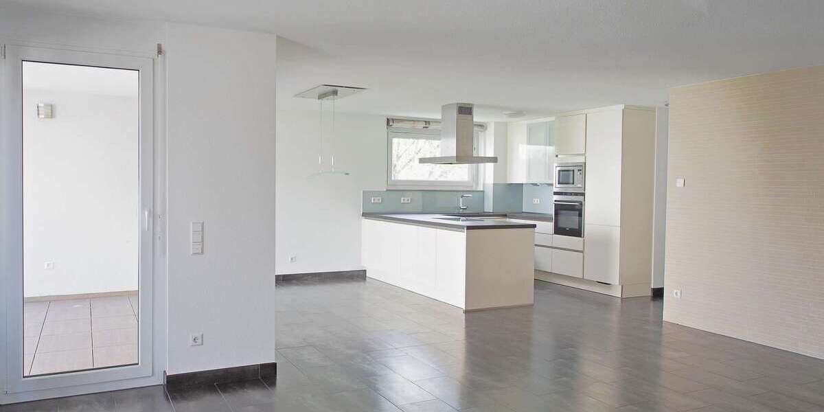 Etagenwohnung Böblingen Dagersheim - 4 Zimmer, 107 m&sup2;, 1.680&euro; | Angebot:26149615