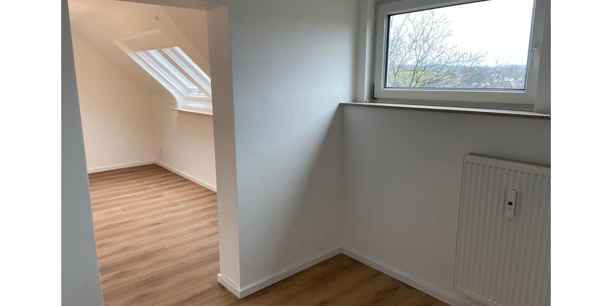 Etagenwohnung Eitorf - 3 Zimmer, 88 m&sup2;, 780&euro; | Angebot:25172304